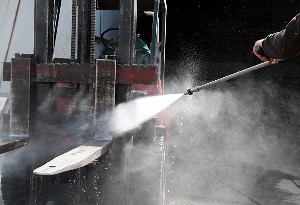 Why Choose Our Certified Pressure Washing Experts for Your Project Needs in Wellsville, UT?